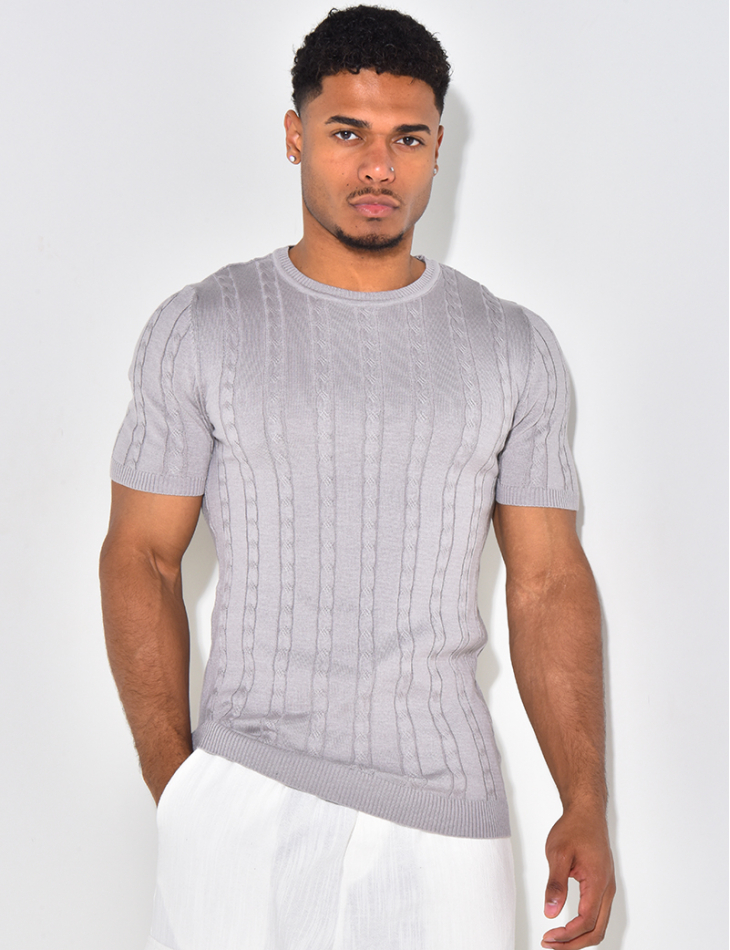 T-shirt relief T-shirt relief