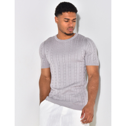 T-shirt relief T-shirt relief