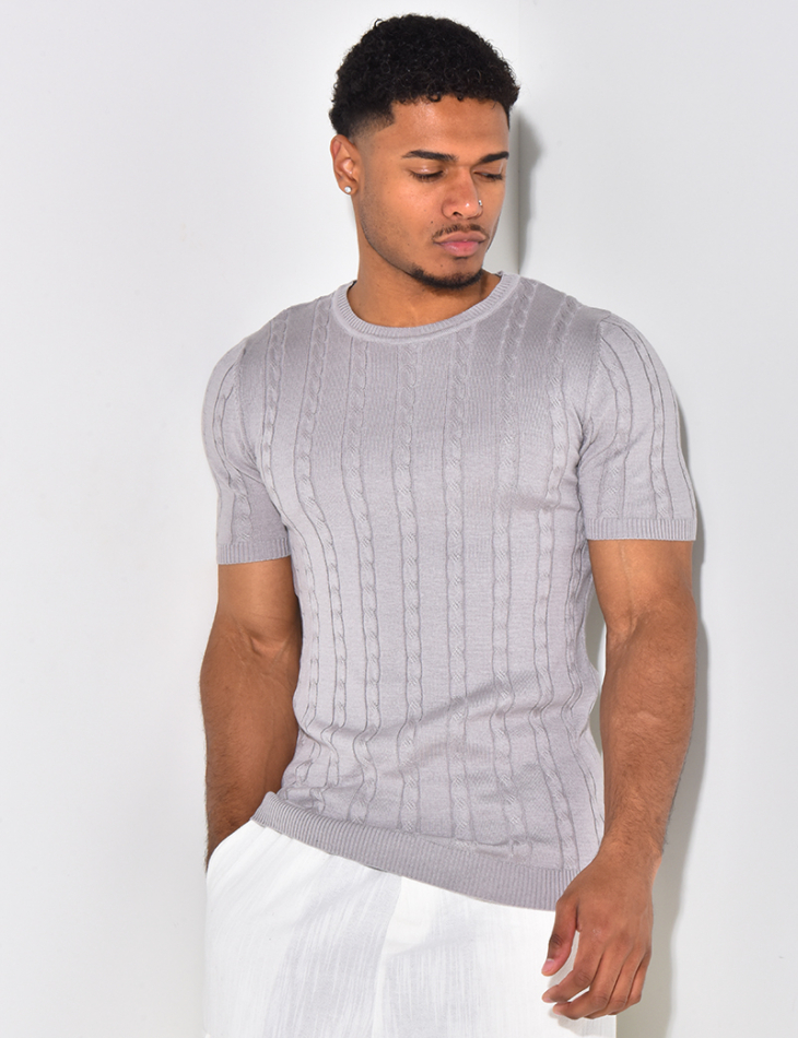 T-shirt relief T-shirt relief