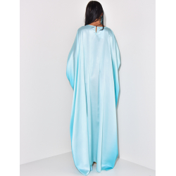 Schmetterlingskleid aus Satin mit Tie and Dye-Muster.