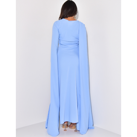 Robe longue en tissu fluide à manches fendues et rabat au col