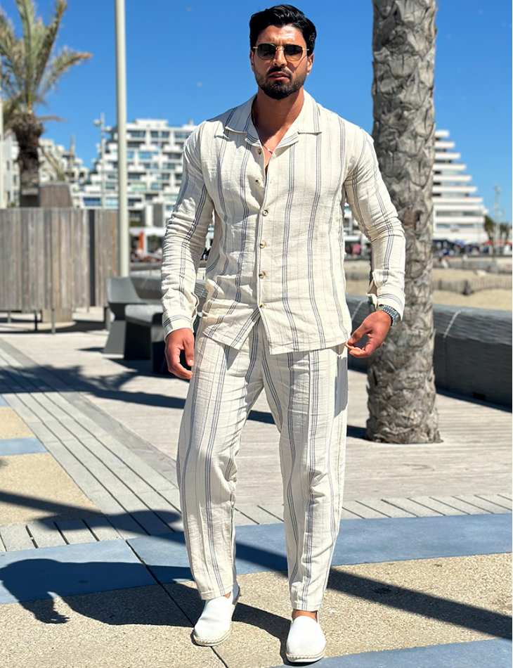 Ensemble pantalon et chemise manches longues à rayures