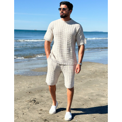 Ensemble short et t-shirt ajouré Ensemble short et t-shirt ajouré