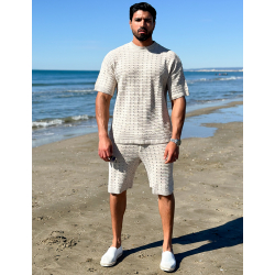 Ensemble short et t-shirt ajouré Ensemble short et t-shirt ajouré