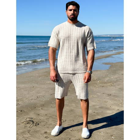 Ensemble short et t-shirt ajouré Ensemble short et t-shirt ajouré