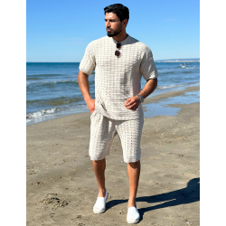 Ensemble short et t-shirt ajouré Ensemble short et t-shirt ajouré