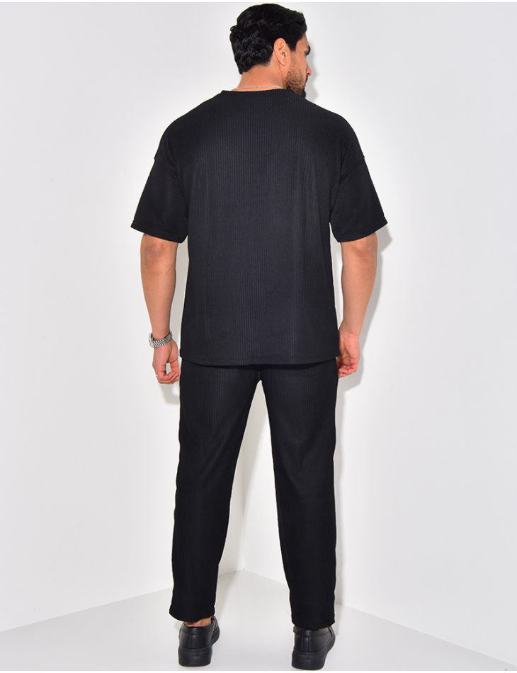 Ensemble pantalon et t-shirt plissé