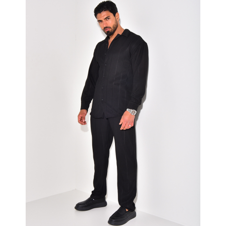 Ensemble pantalon et chemise manches longues texturé Ensemble pantalon et chemise manches longues texturé
