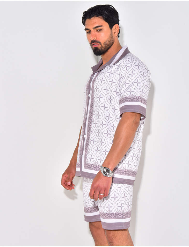 Ensemble chemise et short à motif Ensemble chemise et short à motif