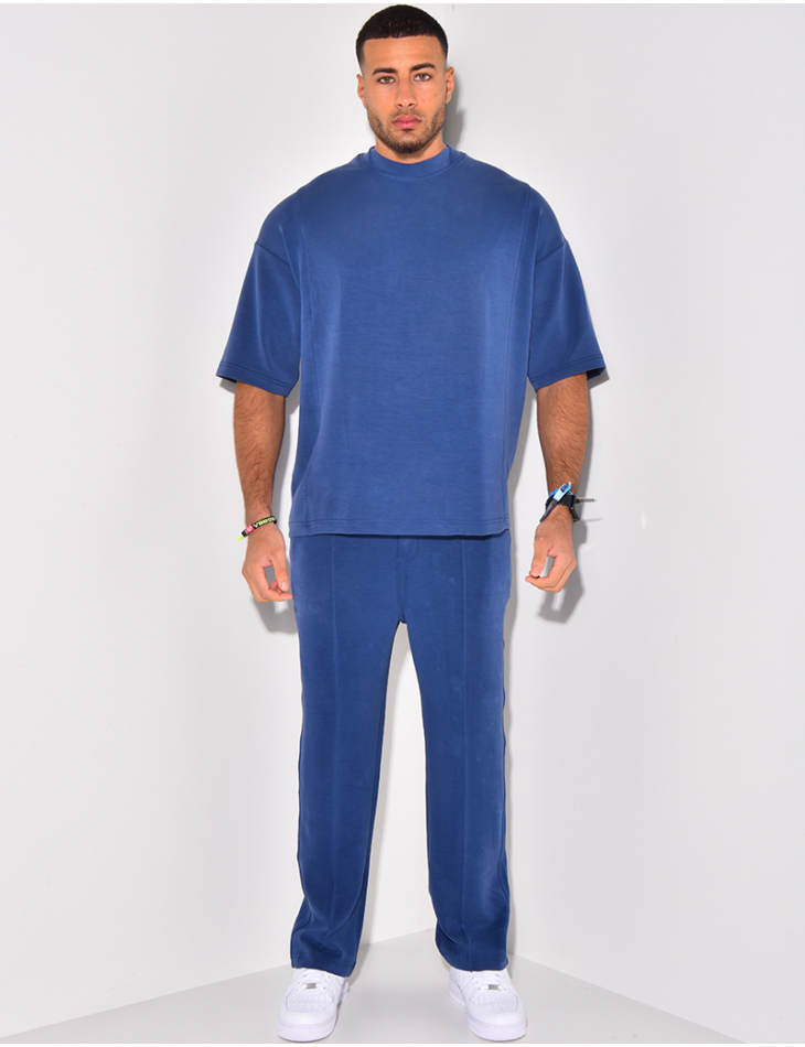 Ensemble pantalon et t-shirt Ensemble pantalon et t-shirt