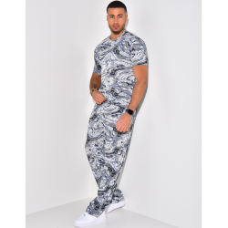 Ensemble pantalon et t-shirt à motifs Ensemble pantalon et t-shirt à motifs