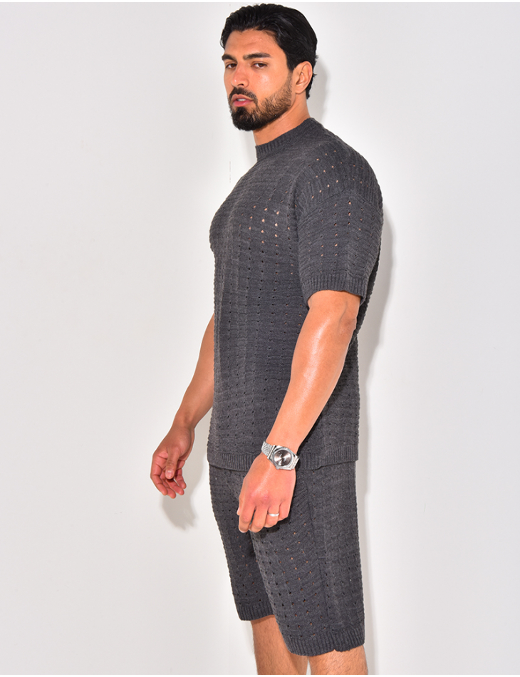 Ensemble short et t-shirt ajouré Ensemble short et t-shirt ajouré