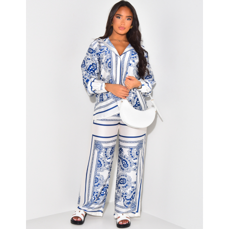 Set of trousers and loose shirt in patterned satin