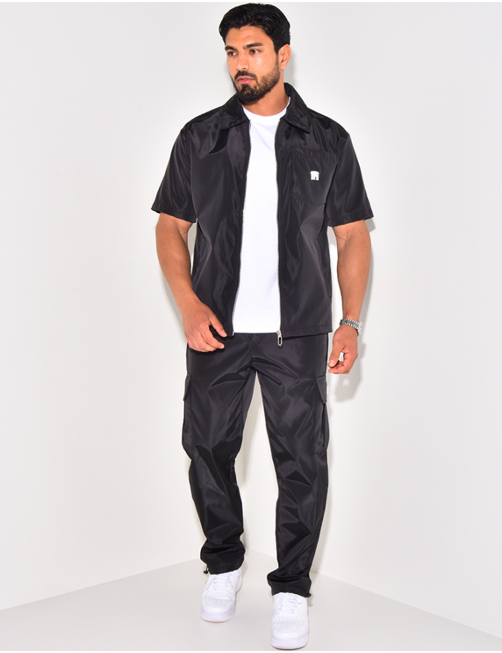 Ensemble cargo avec arc de triomphe Ensemble cargo avec arc de triomphe