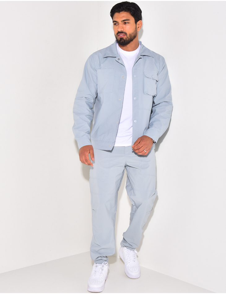 Ensemble fin pantalon et chemise à boutons pressions
