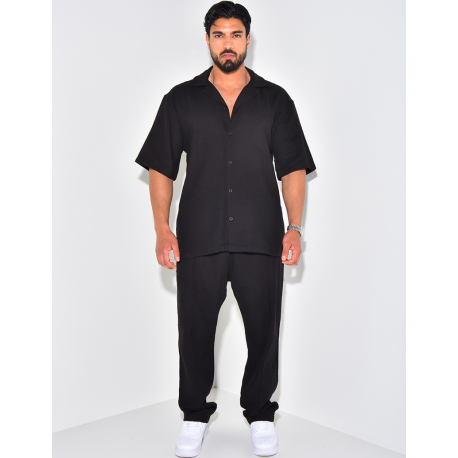 Ensemble pantalon et chemise manches courtes texturé Ensemble pantalon et chemise manches courtes texturé