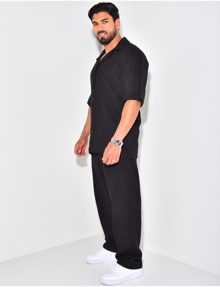 Ensemble pantalon et chemise manches courtes texturé Ensemble pantalon et chemise manches courtes texturé