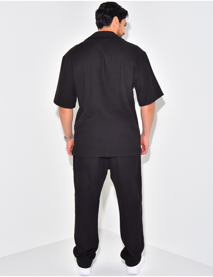 Ensemble pantalon et chemise manches courtes texturé Ensemble pantalon et chemise manches courtes texturé