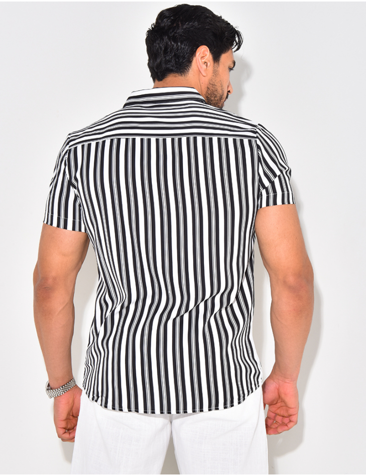 Chemise manches courtes à rayures Chemise manches courtes à rayures