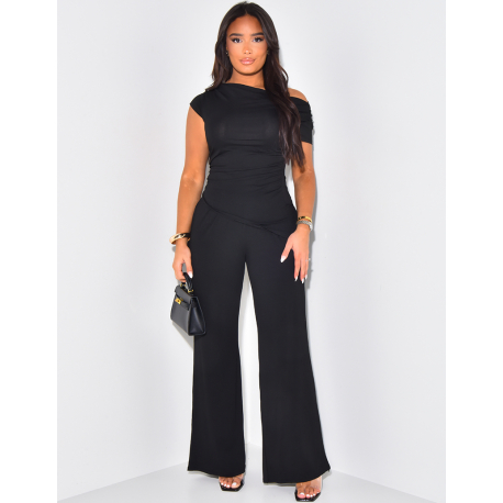 Ensemble pantalon et top manches courtes asymétrique Ensemble pantalon et top manches courtes asymétrique