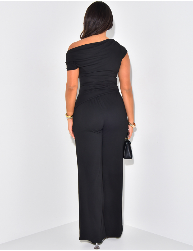 Ensemble pantalon et top manches courtes asymétrique Ensemble pantalon et top manches courtes asymétrique