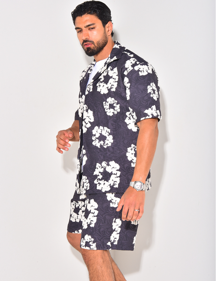 Ensemble short et chemise à fleurs
