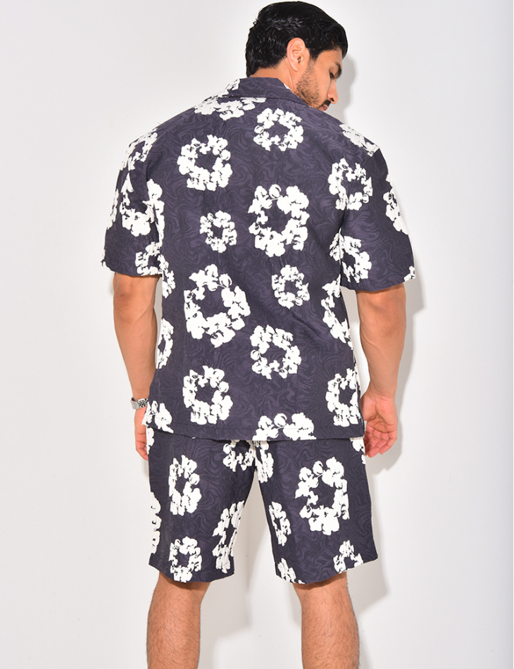 Ensemble short et chemise à fleurs