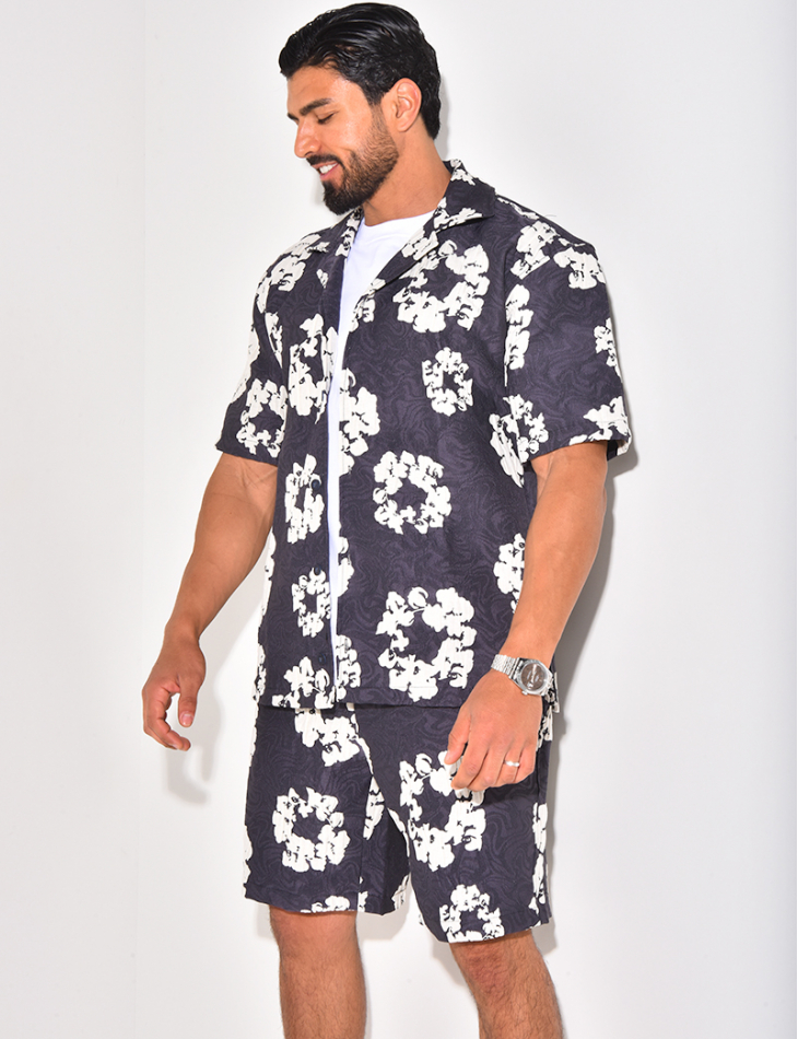 Ensemble short et chemise à fleurs
