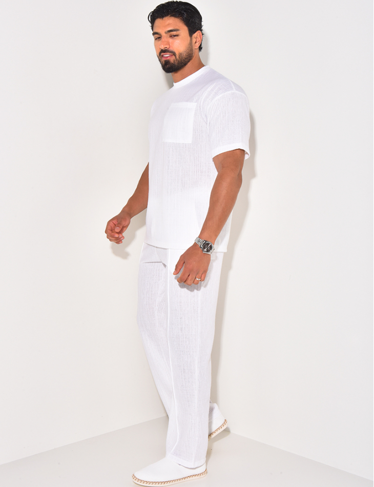 Ensemble texturé pantalon et t-shirt à poche Ensemble texturé pantalon et t-shirt à poche
