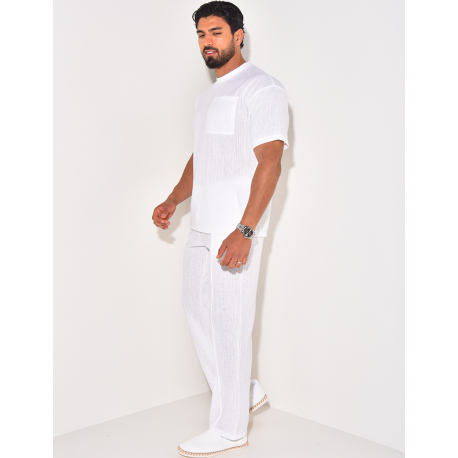 Ensemble texturé pantalon et t-shirt à poche Ensemble texturé pantalon et t-shirt à poche