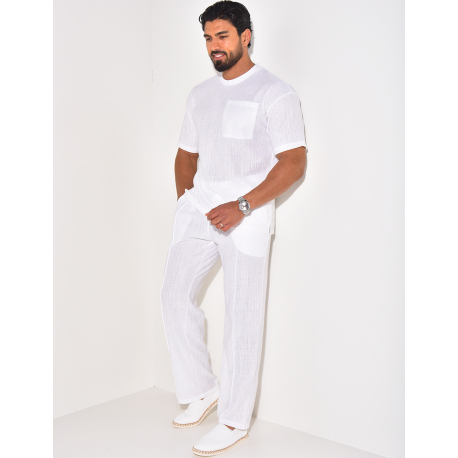 Ensemble texturé pantalon et t-shirt à poche Ensemble texturé pantalon et t-shirt à poche