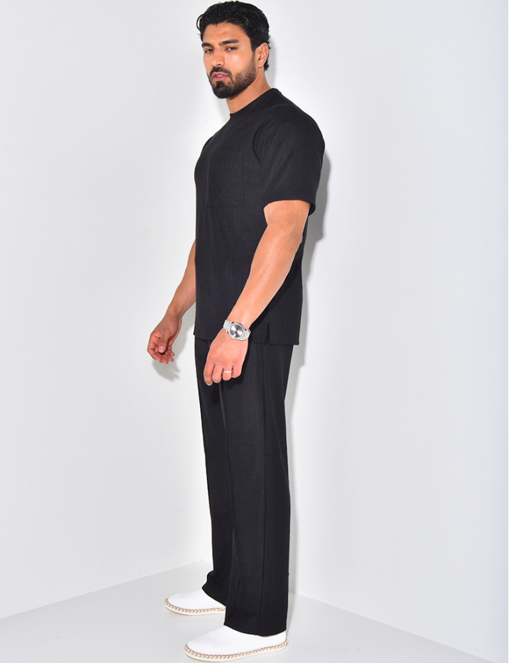 Ensemble texturé pantalon et t-shirt à poche Ensemble texturé pantalon et t-shirt à poche
