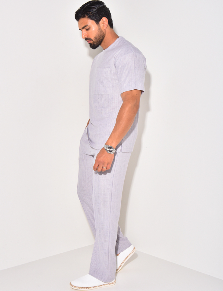 Ensemble texturé pantalon et t-shirt à poche Ensemble texturé pantalon et t-shirt à poche