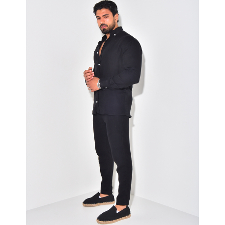 Ensemble pantalon resserré et chemise en coton