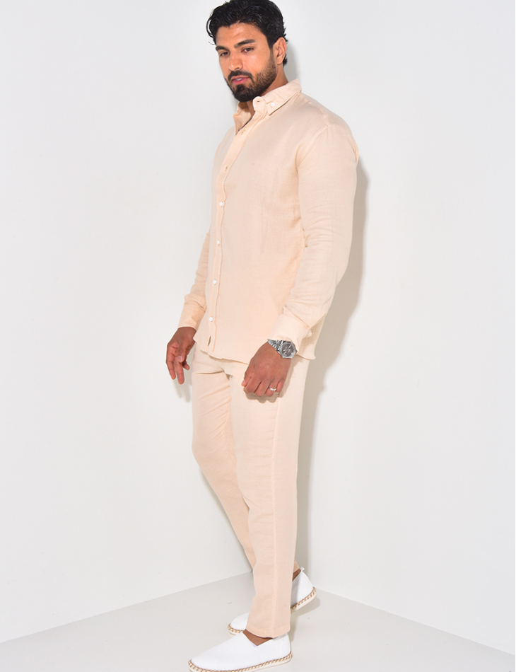 Ensemble pantalon resserré et chemise en coton Ensemble pantalon resserré et chemise en coton