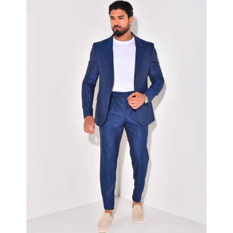 Ensemble de costume 3 pièces à rayures Ensemble de costume 3 pièces à rayures