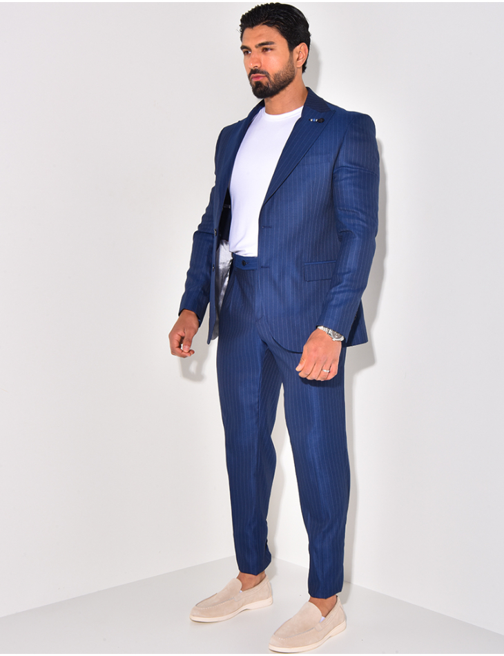 Ensemble de costume 3 pièces à rayures Ensemble de costume 3 pièces à rayures