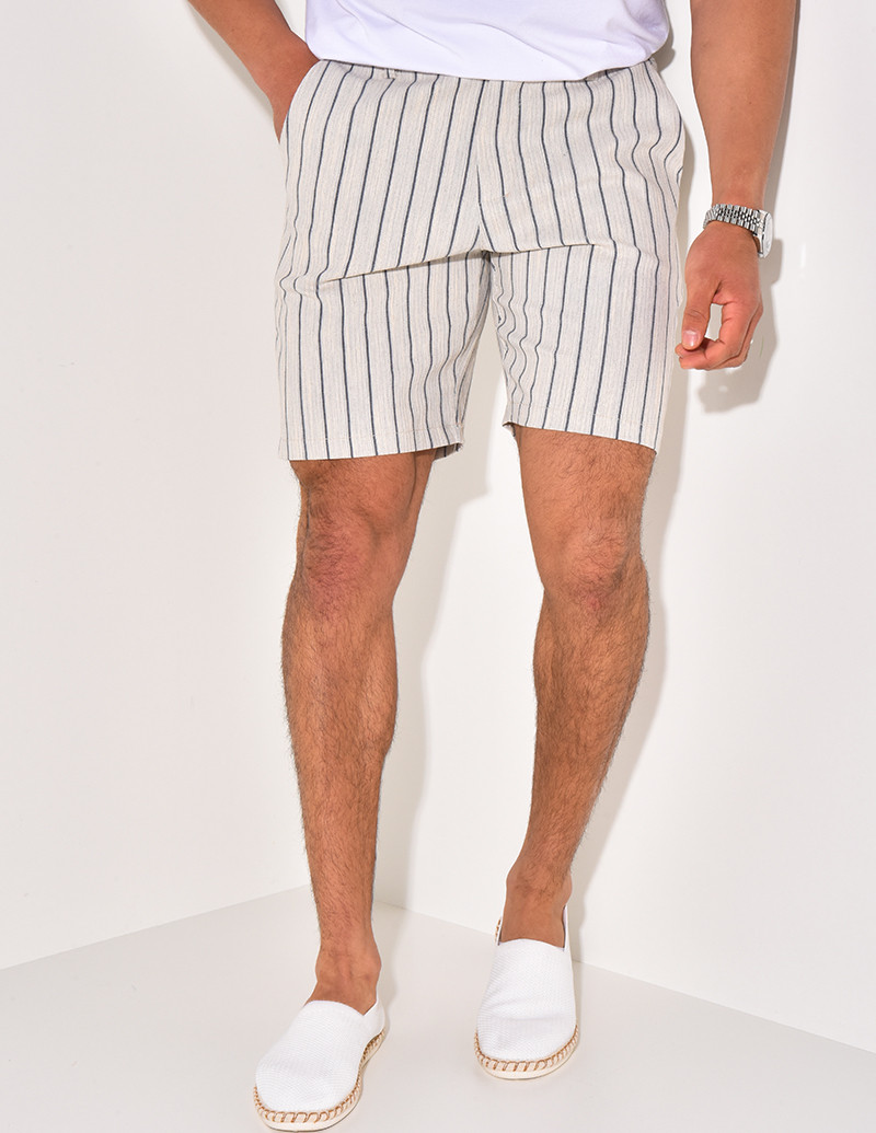 Short à rayures