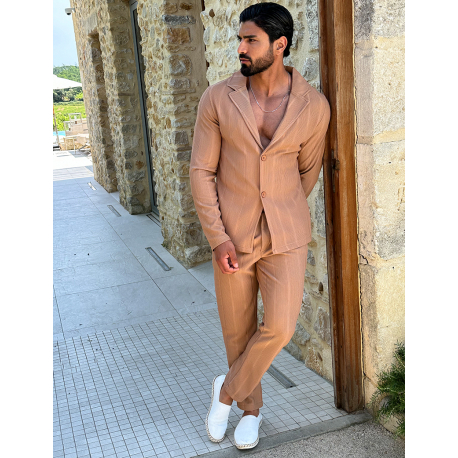 Strukturiertes Set aus Hose und Hemd Strukturiertes Set aus Hose und Hemd