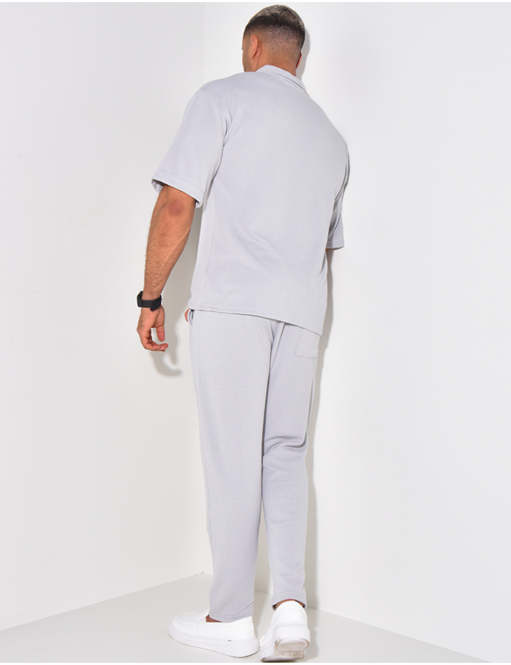 Ensemble pantalon et chemise manches courtes texturé Ensemble pantalon et chemise manches courtes texturé