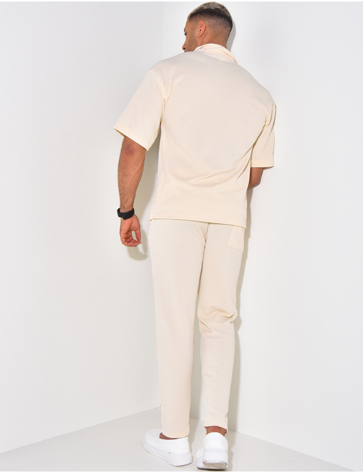 Ensemble pantalon et chemise manches courtes texturé Ensemble pantalon et chemise manches courtes texturé