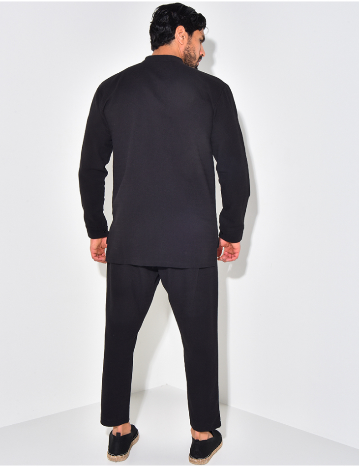 Ensemble pantalon et chemise à col rond texturé Ensemble pantalon et chemise à col rond texturé