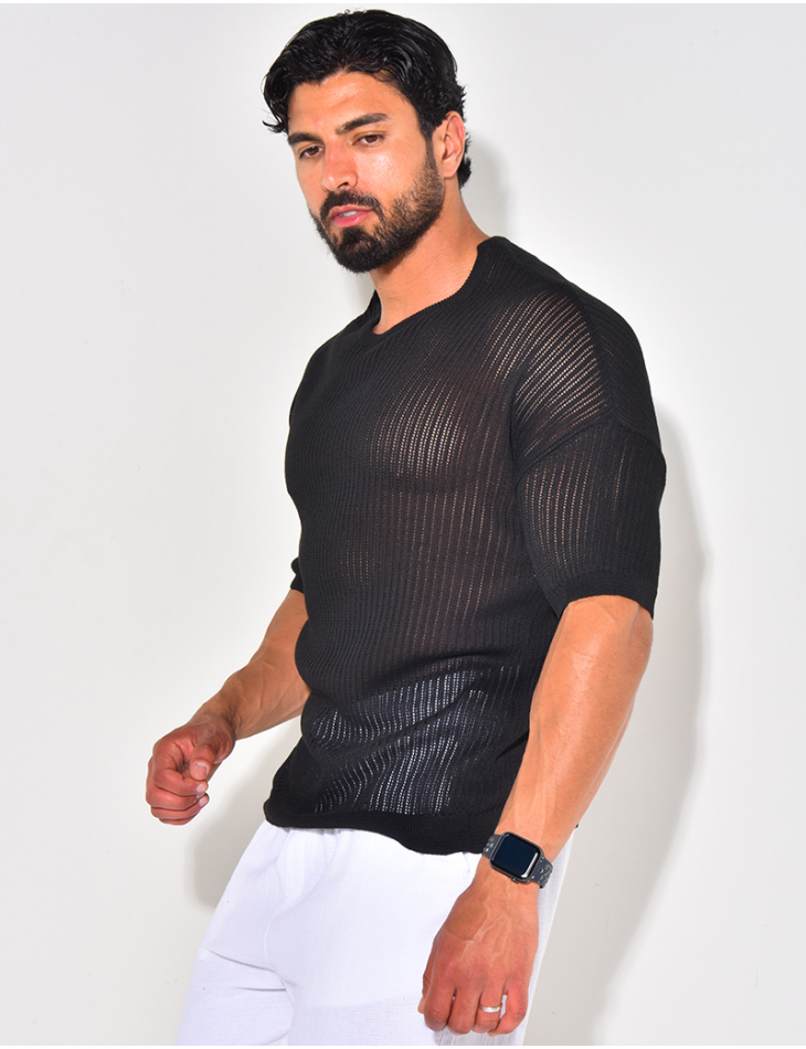 Durchbrochenes T-Shirt Durchbrochenes T-Shirt