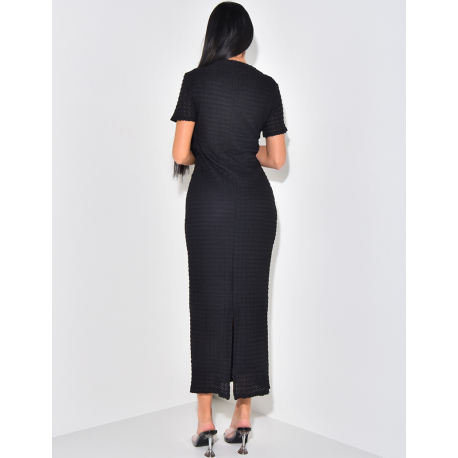 Robe longue texturée à boutons dorés Robe longue texturée à boutons dorés