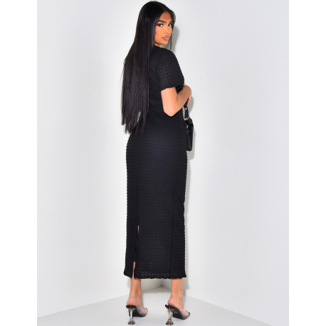 Robe longue texturée à boutons dorés Robe longue texturée à boutons dorés