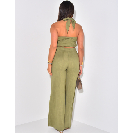 Set aus Hose und Crop Top zum Binden aus Leinen. Set aus Hose und Crop Top zum Binden aus Leinen.