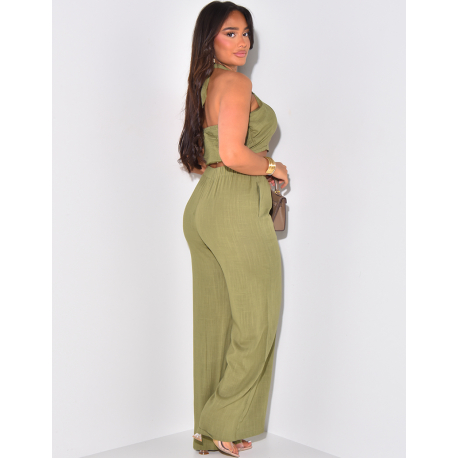 Set aus Hose und Crop Top zum Binden aus Leinen. Set aus Hose und Crop Top zum Binden aus Leinen.