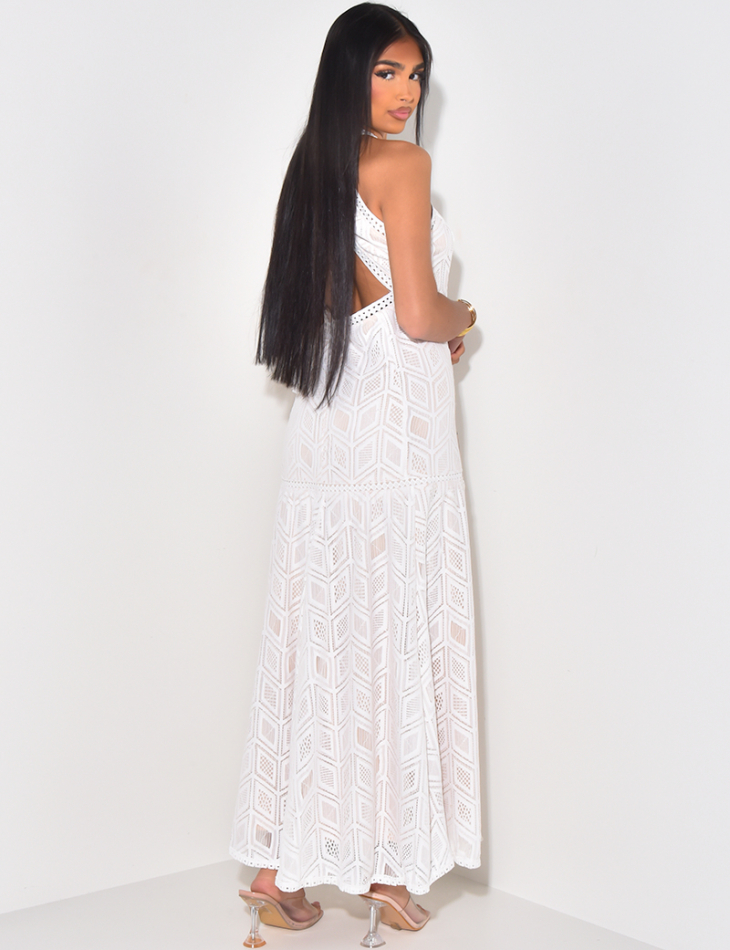 Langes Neckholder-Kleid aus Spitze mit Schlitzen Langes Neckholder-Kleid aus Spitze mit Schlitzen