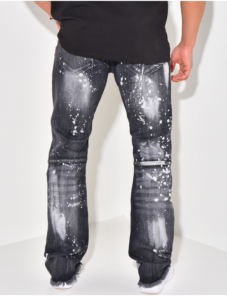 Jeans destroy à tâches de peinture Jeans destroy à tâches de peinture