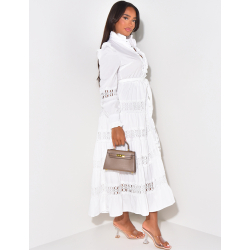 Robe chemise longue à broderies à nouer à la taille